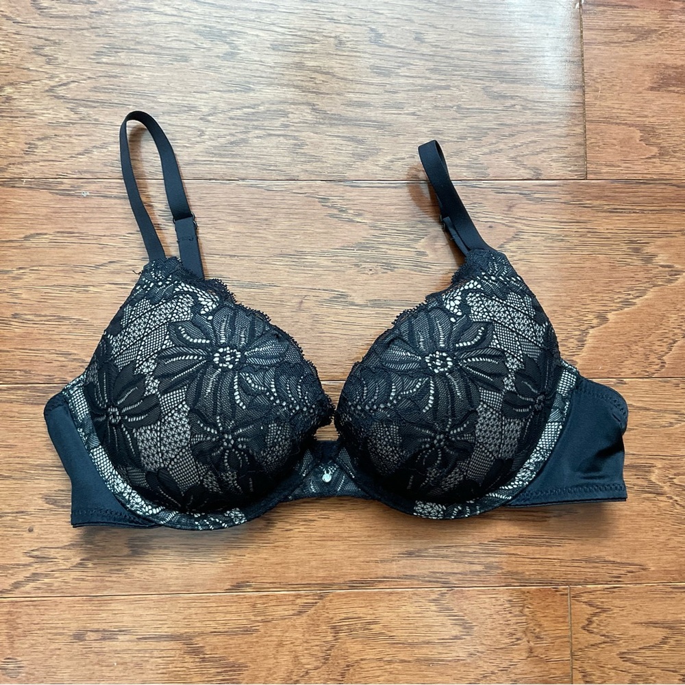 Maidenform Black Lace Pushup Underwire Padded Bra 34B Clasp Adjustable Strap